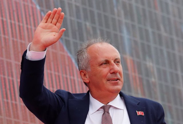 El candidato presidencial del CHP, Muharrem Ince