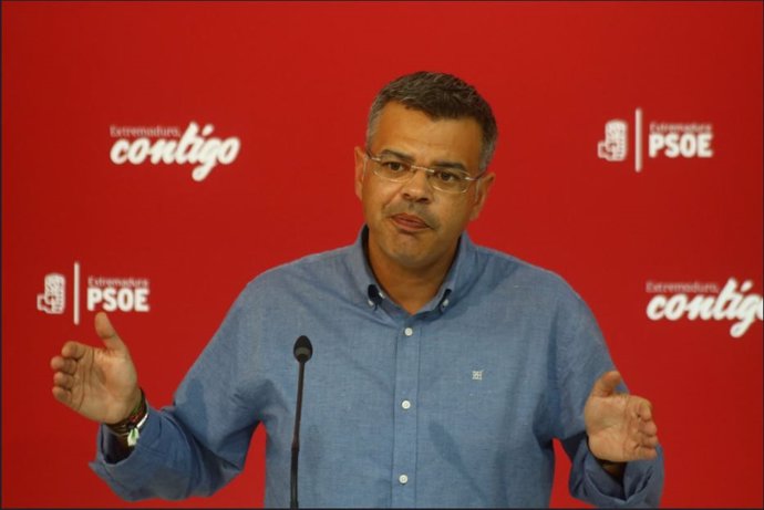 Juan Antonio González, portavoz del PSOE de Extremadura