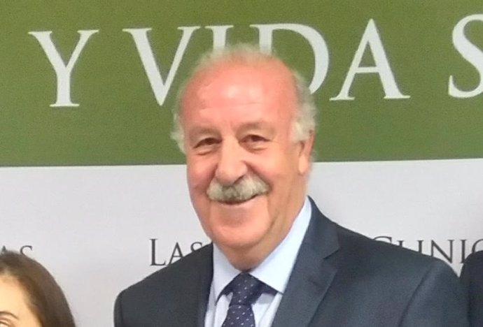 Vicente del Bosque en un acto en Oviedo