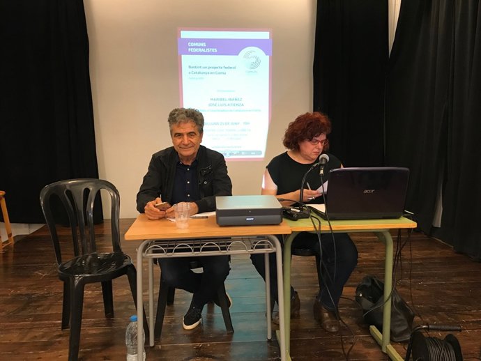 José Luis Atienza i Maribel Ibáñez (Comuns Federalistes)