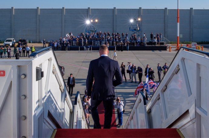 El príncipe Guillermo a su llegada a Tel Aviv