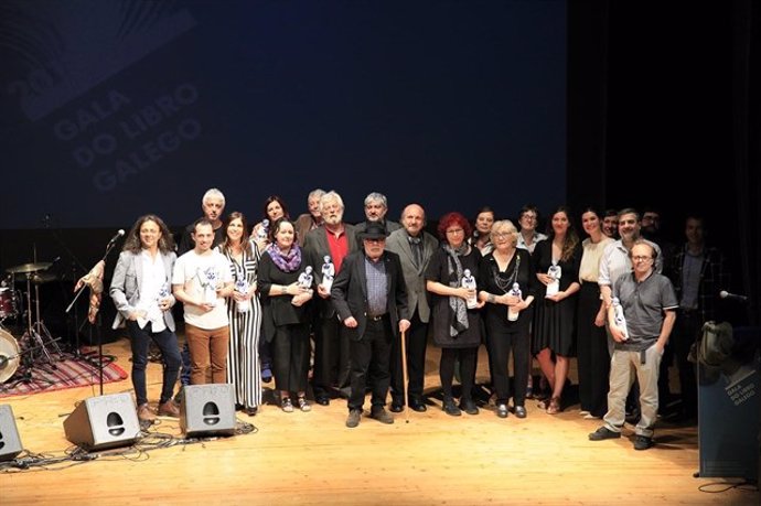 Los Premios Gala do Libro Galego reconocen a Xabier P. Docampo en narrativa 