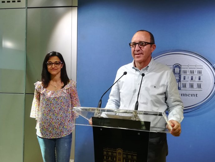 Andreu Alcover y María Jose Camps, del PSIB