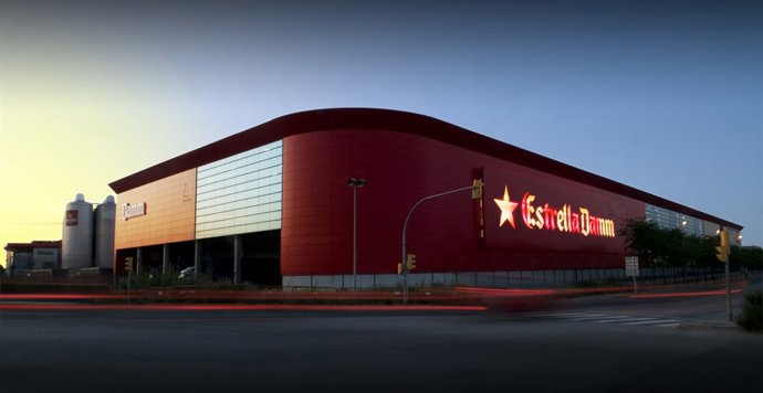 Fàbrica de Damm al Prat de Llobregat