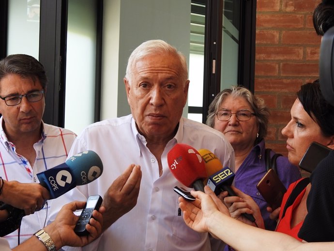García-Margallo atiende a la prensa en Soria 26/6/2018