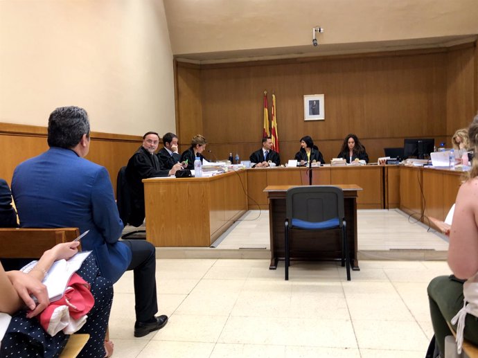 Juicio al exalcalde de Sabadell Manuel Bustos por quitar multas a familiares
