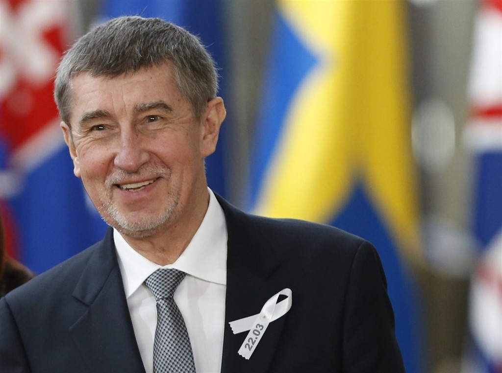 El presidente de República Checa vuelve a nombrar primer ministro a Andrej Babis El presidente de República Checa vuelve a nombrar primer ministro a Andrej Babis