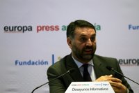 El consejero de Turismo apoya el impuesto propuesto por Espadas pero rechaza una tasa autonómica