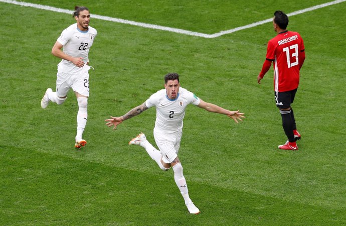 Giménez marca en el Uruguay - Egipto