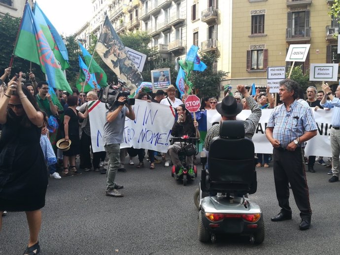 Manifestación de la comunidad gitana de Catalunya contra el "antigitanismo"