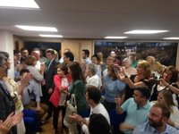 Feijóo pide distinguir entre afiliados y simpatizantes en el censo, y remarca que “los 800.000 son la suma” de ambos