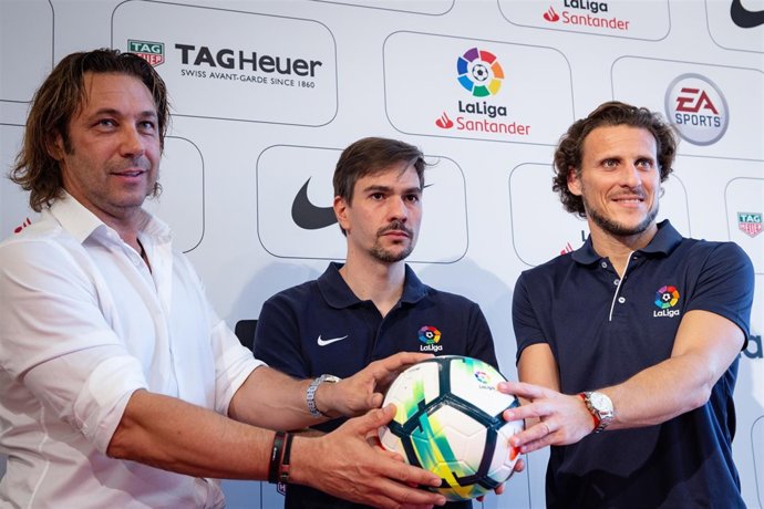 Diego Forlán y Alexander Mostovoi inauguran museo LaLiga en Moscú