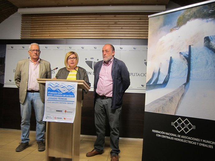 Presentación de las jornadas sobre embalses                              