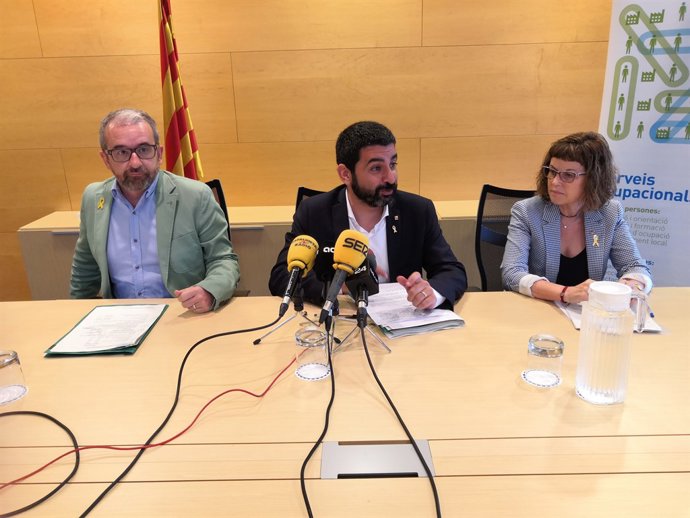 Ginesta i  El Homrani (Conselleria de Treball) i Garau (SOC)