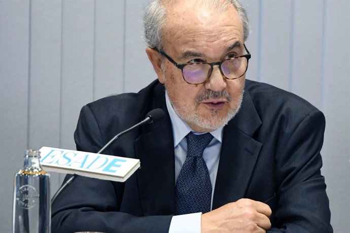 Edro Solbes, ex ministro español de Economía y Hacienda, y ex comisario europeo 