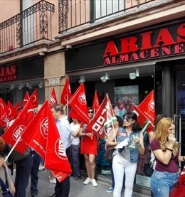 Protesta de los sindicatos por el convenio del comercio