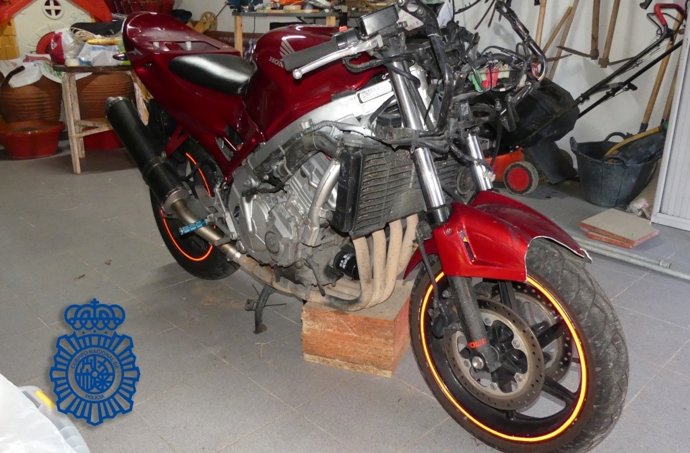  Moto Robada Y Utilizada Para La Comisión De Otros Hechos Delictivos.