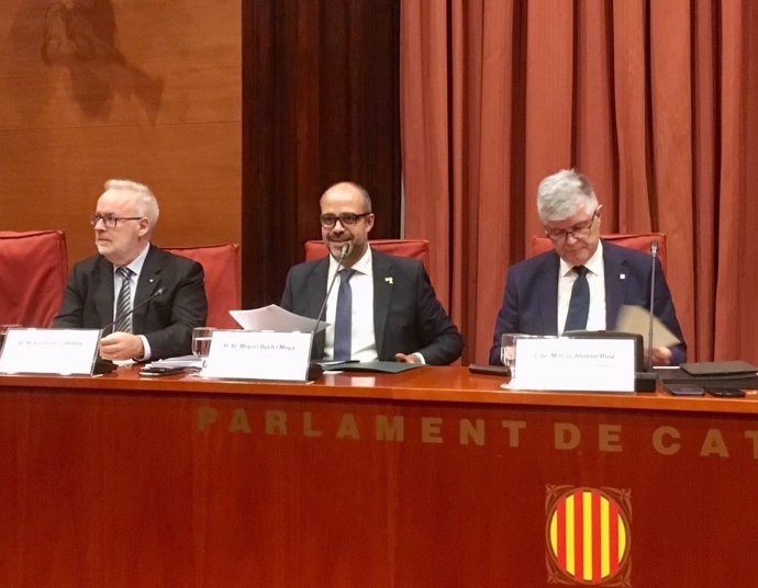 Brauli Duart, Miquel Buch y Matías Alonso en el Parlament