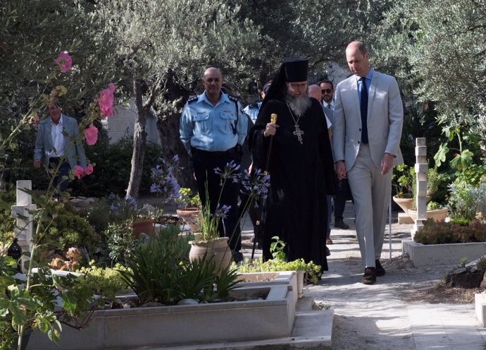 El príncipe Guillermo visita la Iglesia de María Magdalena, en Jerusalén