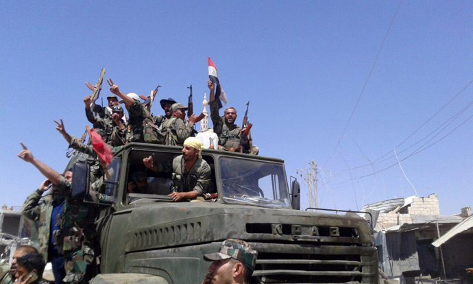 Fuerzas leales a Al Assad en la zona noreste de Deraa