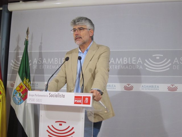 El portavoz del PSOE en la Asamblea, Valentín García
