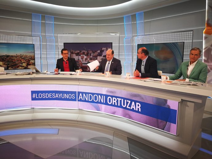 Entrevista de Andoni Ortuzar en TVE