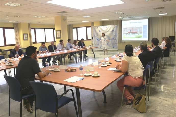 Debate entre representantes municipales del Aljarafe en el San Juan de Dios.