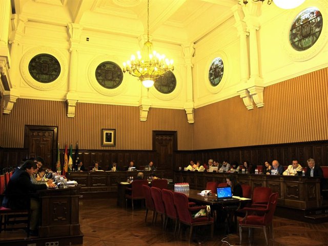 Pleno ordinario de la Diputación de Jaén.