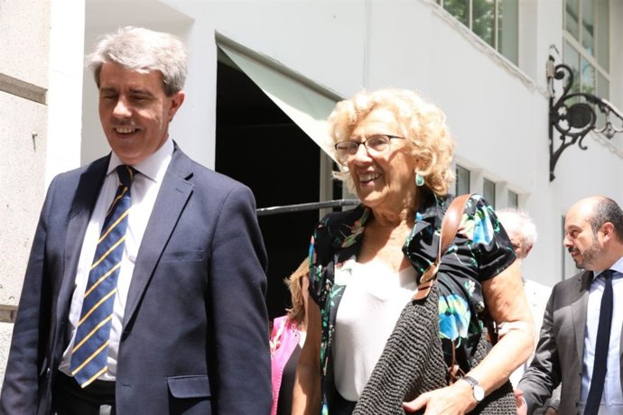 Ángel Garrido y Manuela Carmena