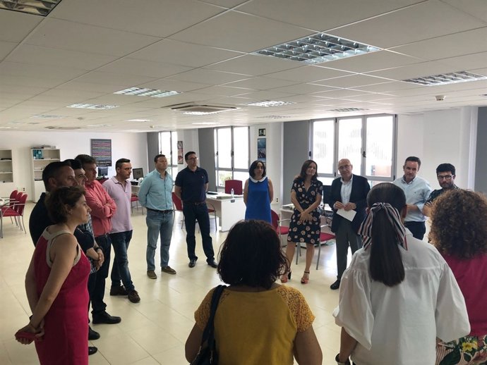 Lina Gálvez entrega nuevos alojamientos empresariales en el CADE