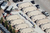 Los arrestos en la frontera entre México y Estados Unidos disminuyen en junio