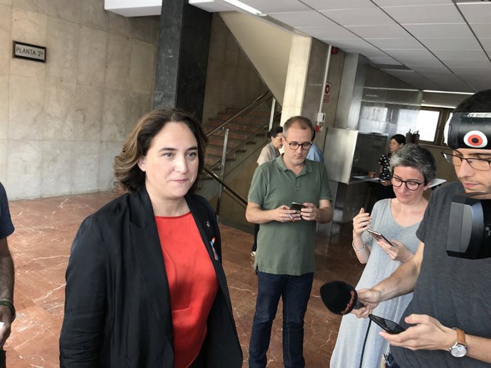 L'alcaldessa de Barcelona, Ada Colau