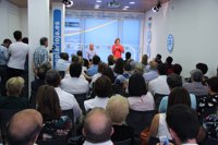 Cospedal cree que el Gobierno de Pedro Sánchez "ha empezado humillando a los españoles"