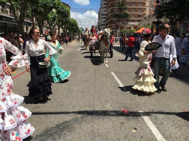 Burgos.- Cabalgata de San Pedro y San Pablo
