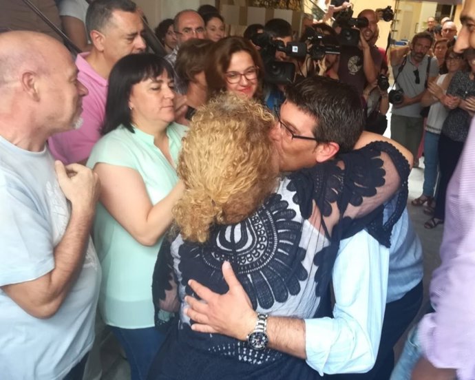 Rebuda de Jorge Rodríguez a l'Ajuntament d'Ontinyent