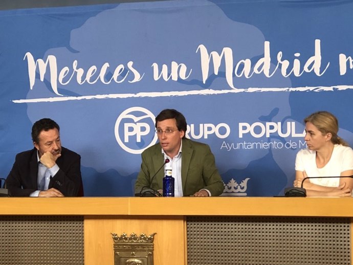 El portavoz del PP en el Ayuntamiento de Madrid, José Luis Martínez Almeida