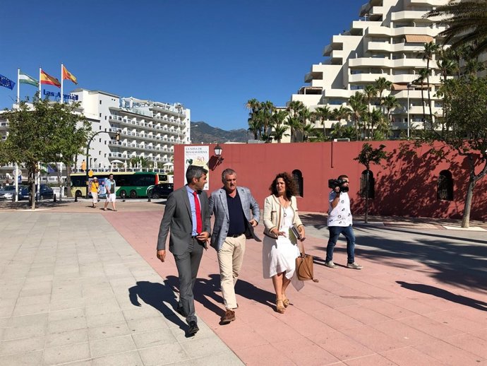 Carnero con victor navas y pilar viceconsejera