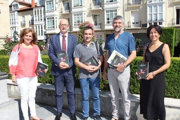 Diputación presenta el primer atlas de libélulas de Álava 