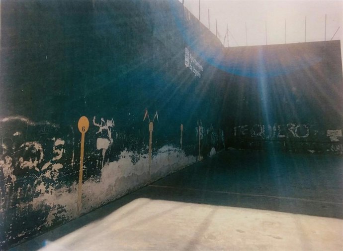 Imagen del frontón de Varea