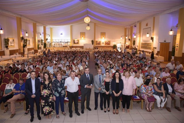 Los Servicios Sociales Comunitarios de Diputación atienden a 35.000 personas.