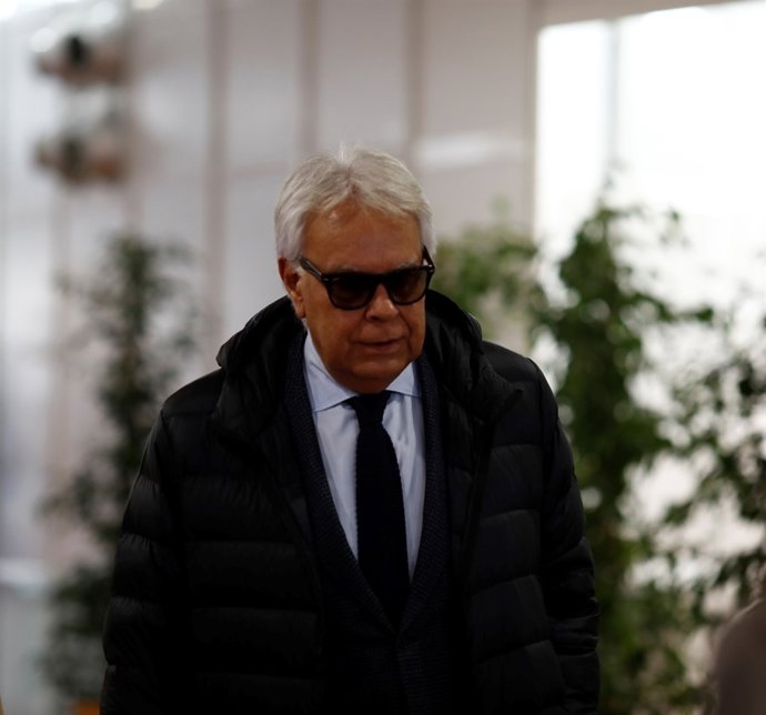 El socialista Felipe González