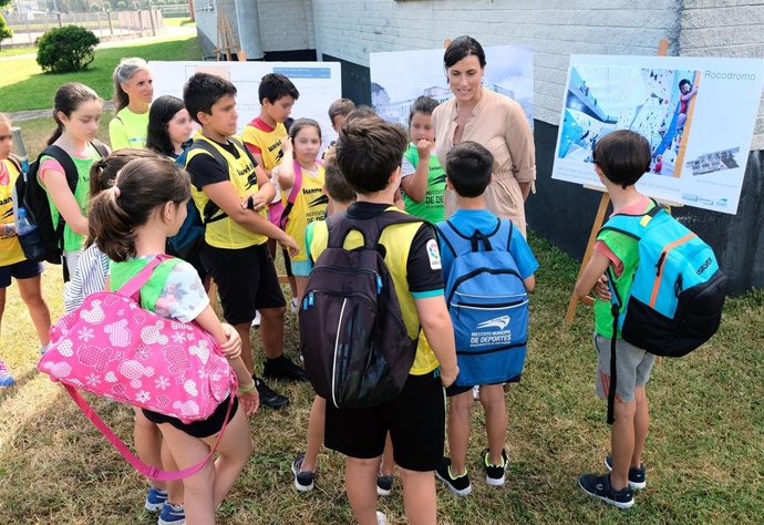 Presentación del proyecto de ampliación del edificio de la piscina
