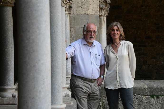 L'alcaldessa de Sant Cugat, Carmela Fortuny, amb Domènec Miquel