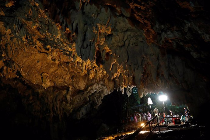 Cueva del bosque de Tham Luang en la que desaparecieron los menores.