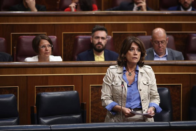 Dolores Delgado intervé en la sessió de control al Govern al Congrés