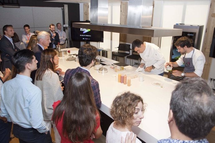 Accenture promueve la diversidad a través de la gastronomía, el teatro, el diseñ