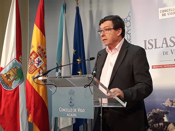 El concejal Carlos López Font, en rueda de prensa