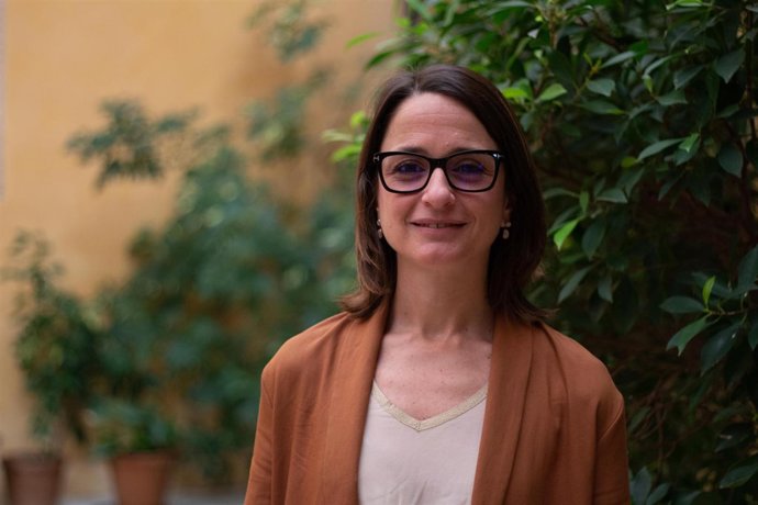 Carolina García Calvo en los cursos de verano de la UPO