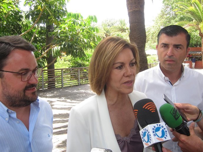 Cospedal, junto a Antona y Domínguez       