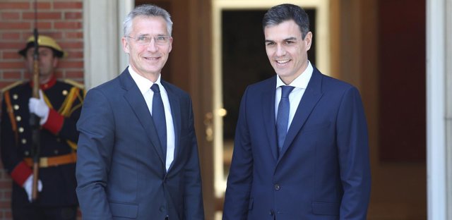 Pedro Sánchez recibe al secretario general de la OTAN, Jens Stoltenberg